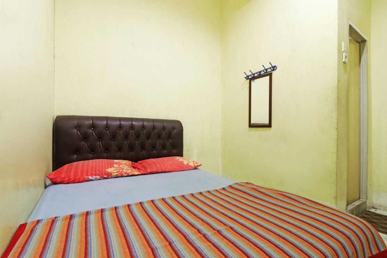 Wisma Cempaka 2 Syariah Hotel Parit  Ngoại thất bức ảnh