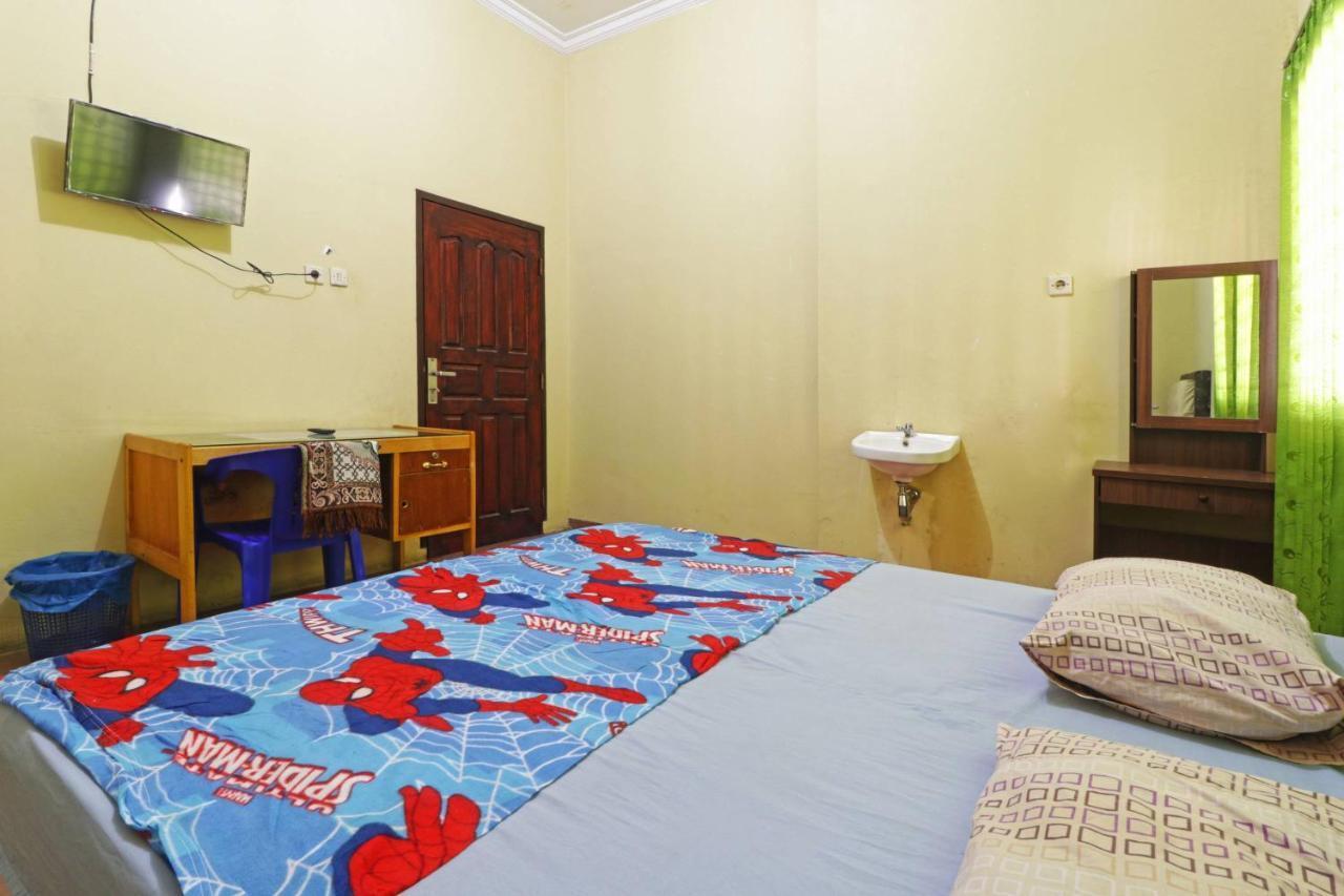 Wisma Cempaka 2 Syariah Hotel Parit  Ngoại thất bức ảnh